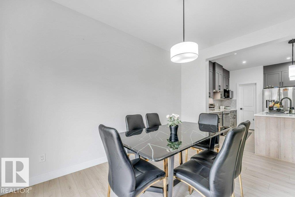 423 28 ST SW - 29