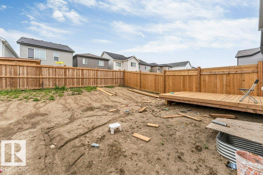 423 28 ST SW - 3