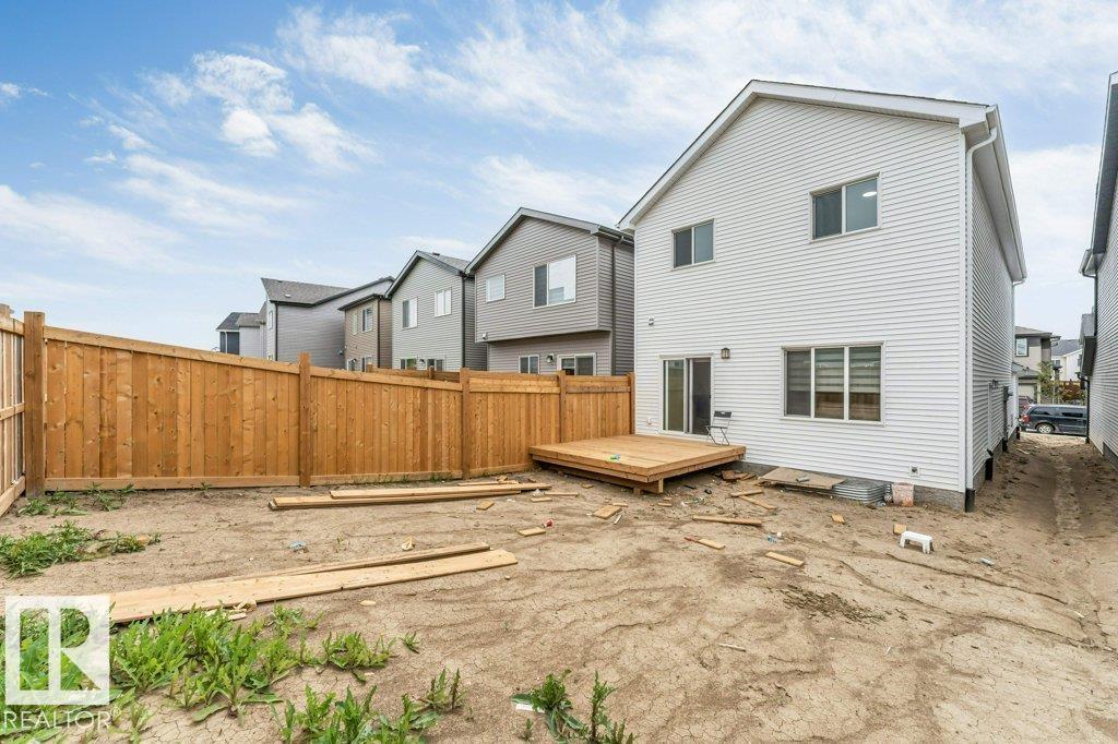 423 28 ST SW - 4