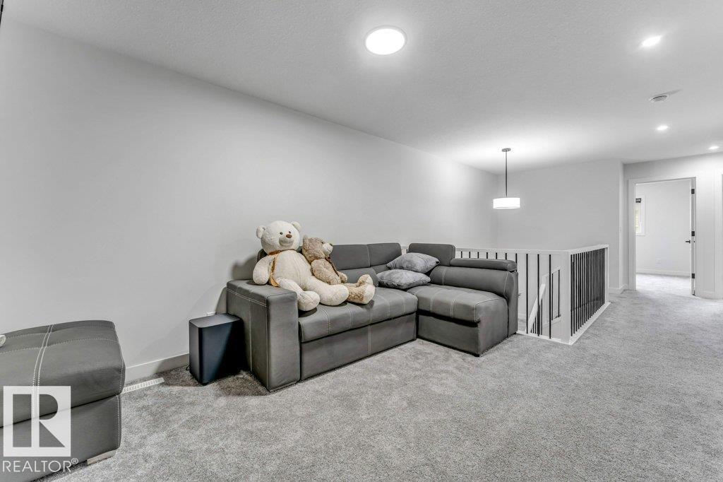 423 28 ST SW - 41