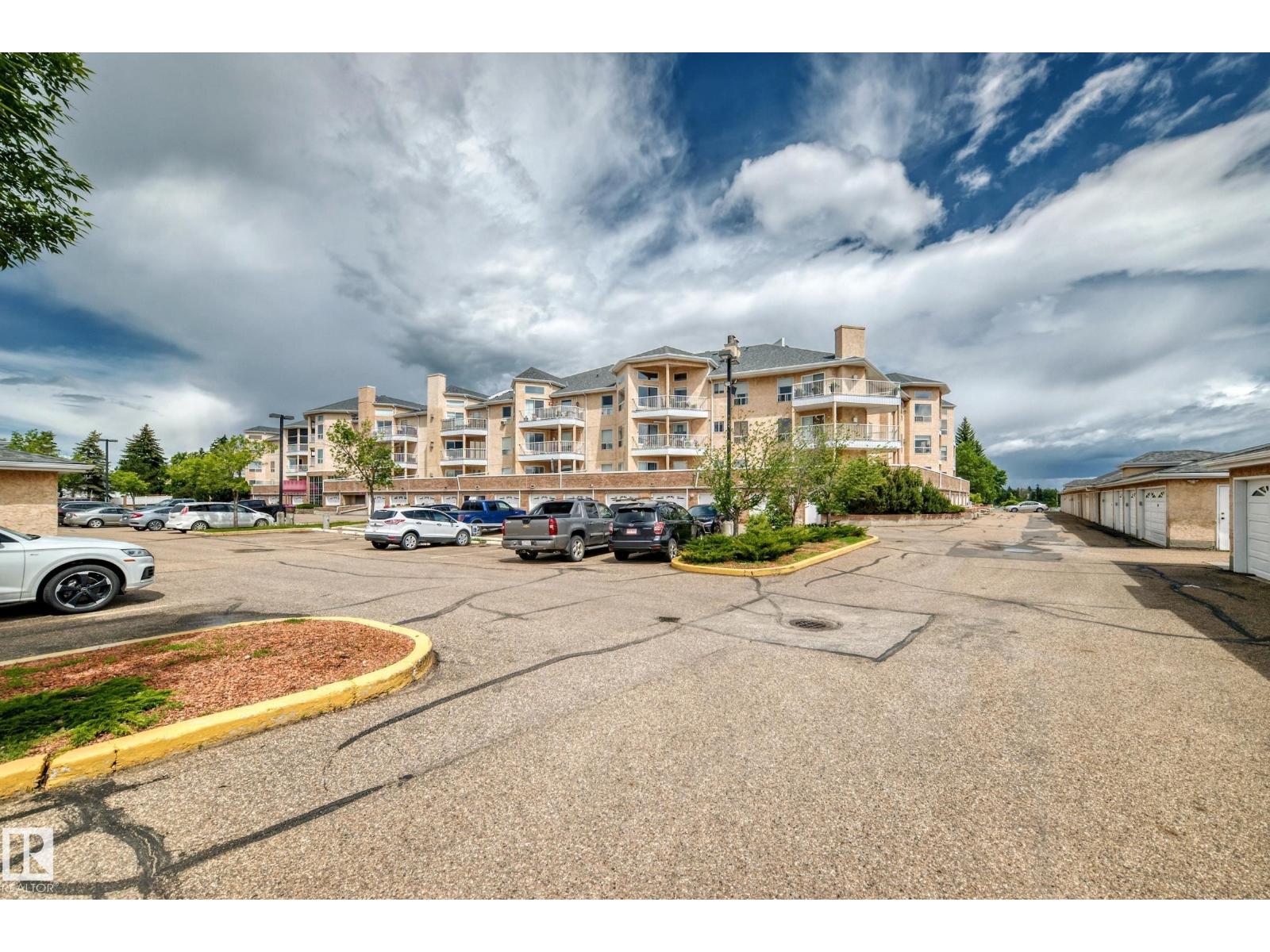 #422 15499 CASTLE DOWNS RD NW - 12