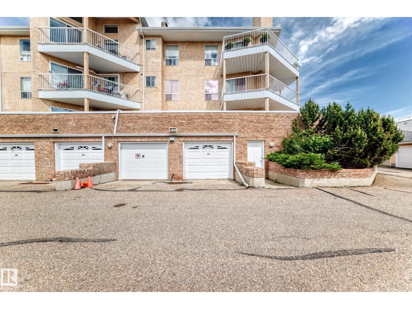 #422 15499 CASTLE DOWNS RD NW - 45