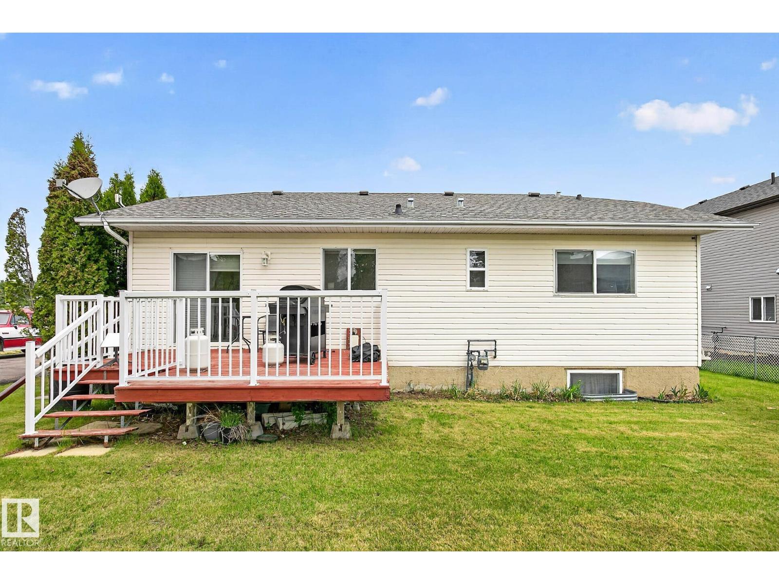 4805 53 AV — photo 46