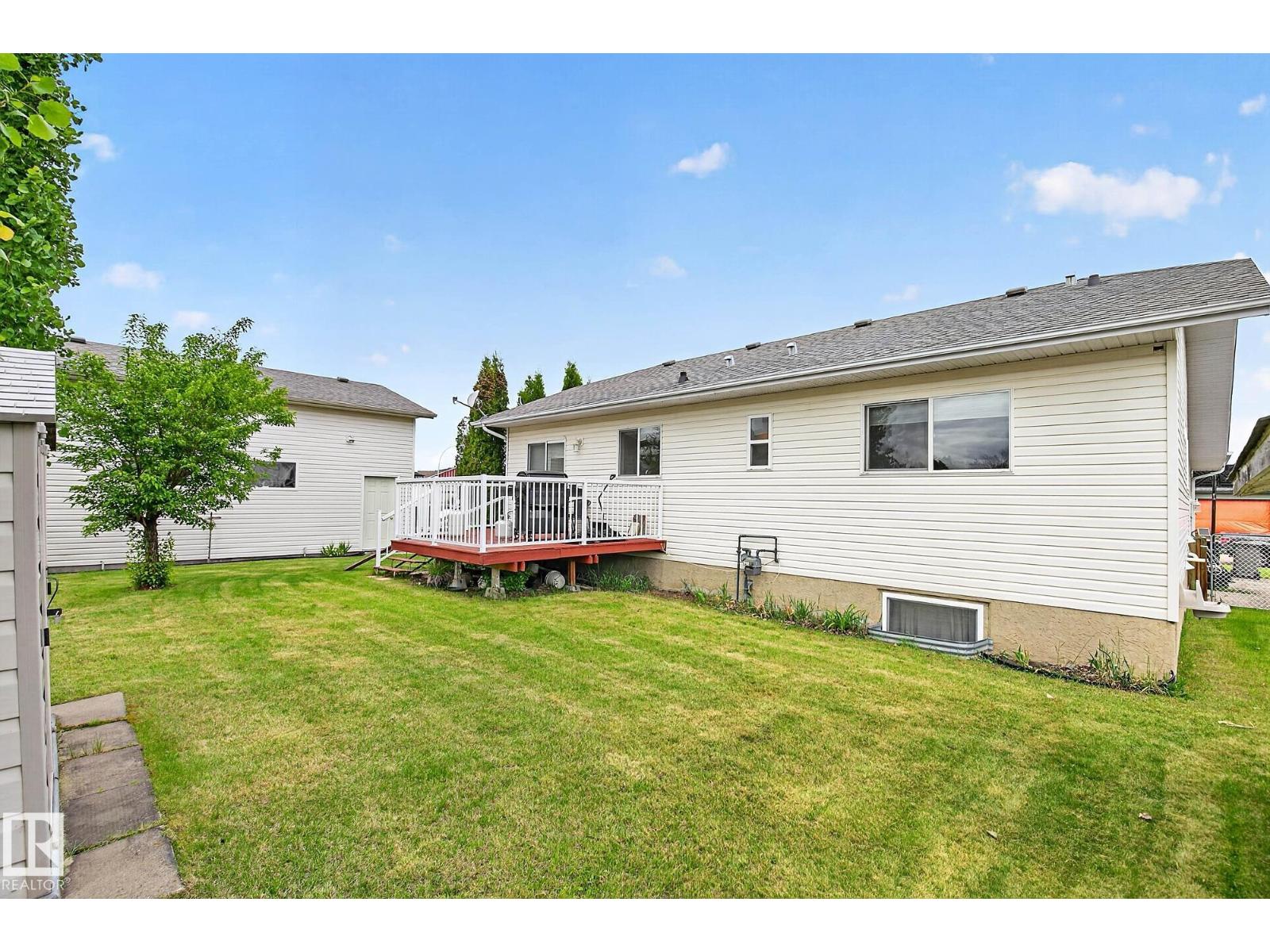 4805 53 AV — photo 48