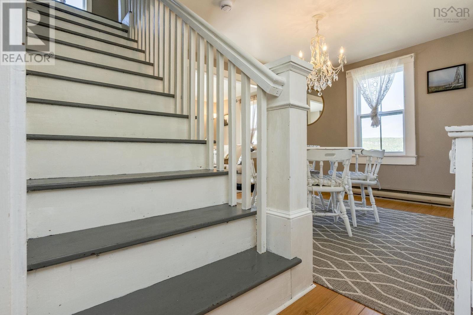 958 Granville Road - 21