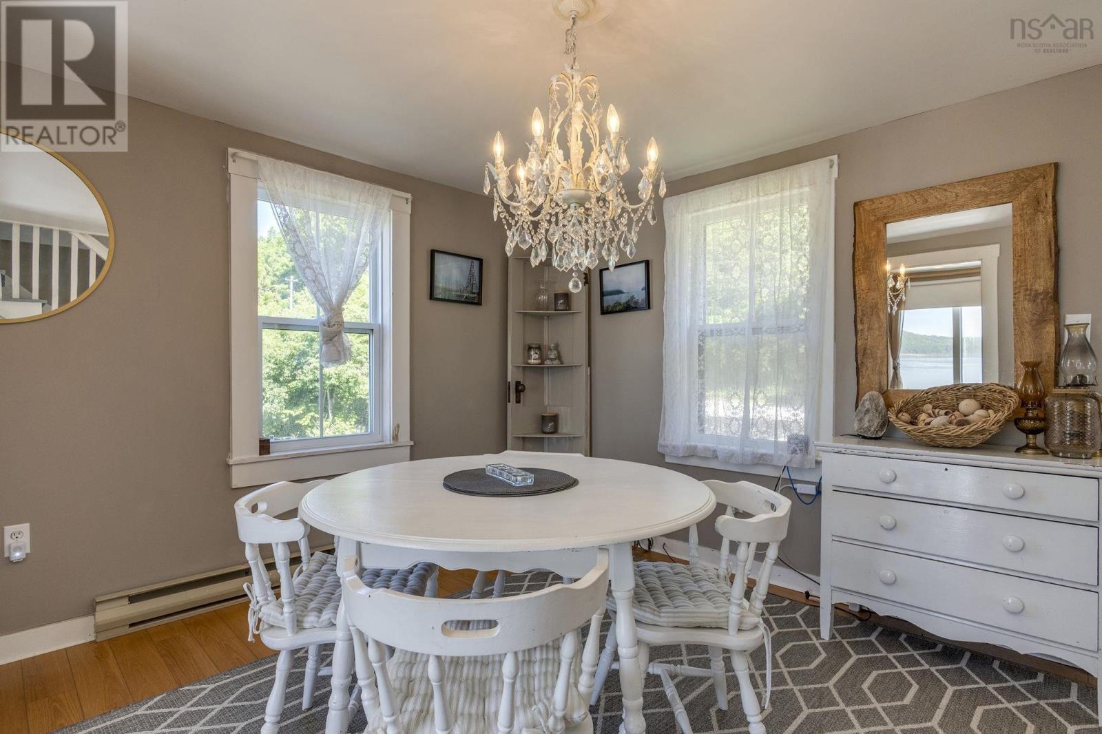958 Granville Road - 18