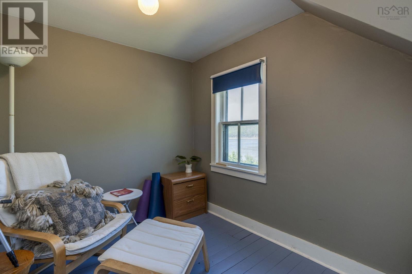 958 Granville Road - 31