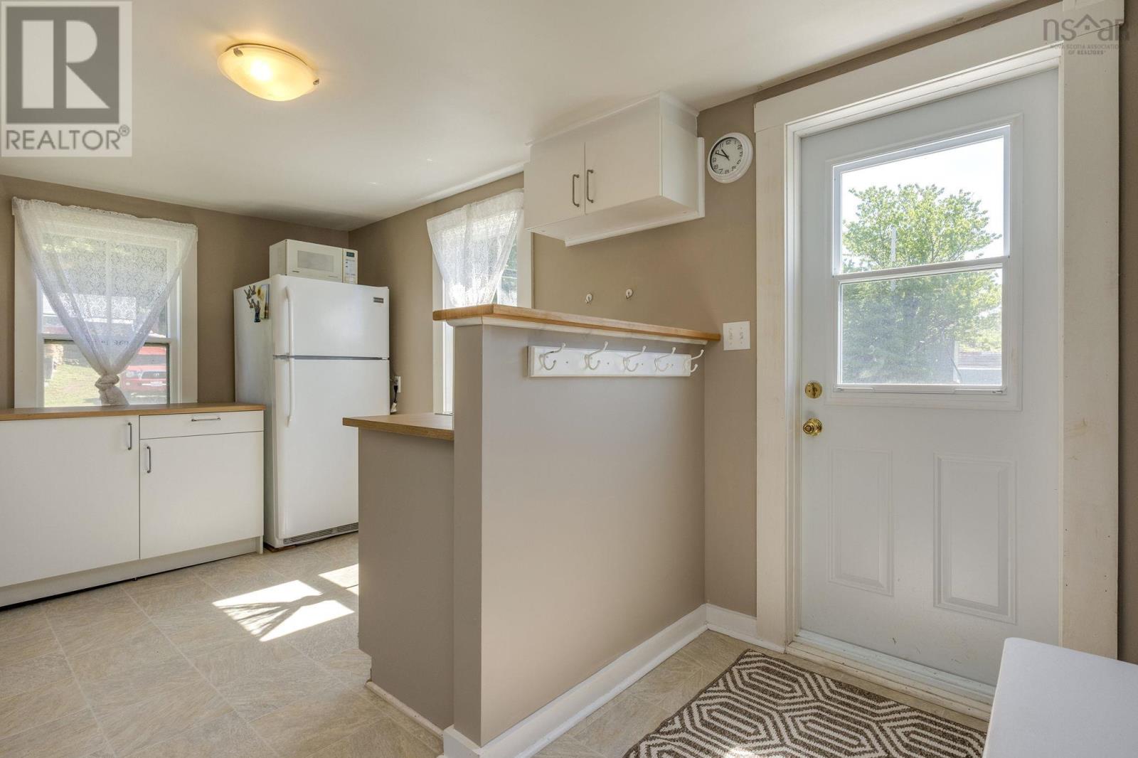 958 Granville Road - 5