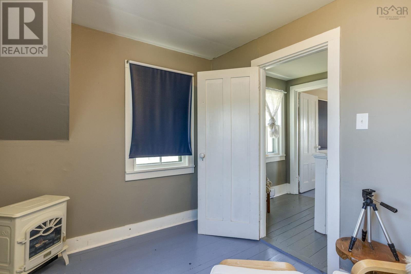 958 Granville Road - 33