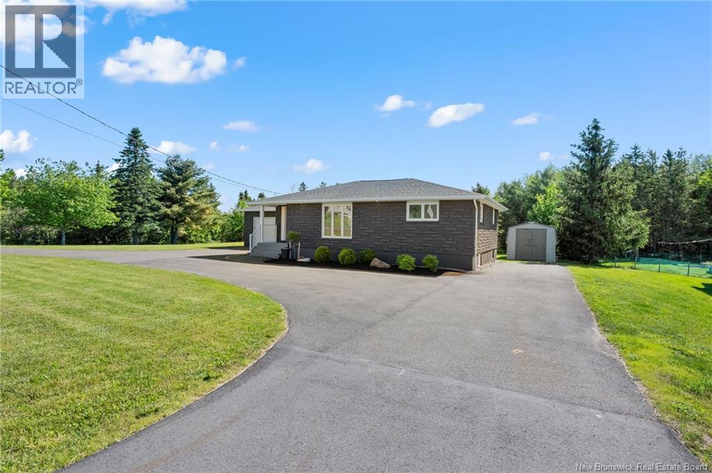 2287 Route 490 - Image 50