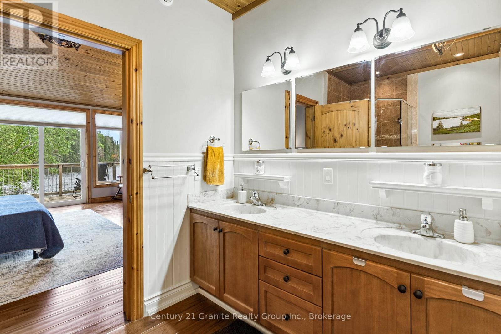 1003 PONTIAC DRIVE - 22