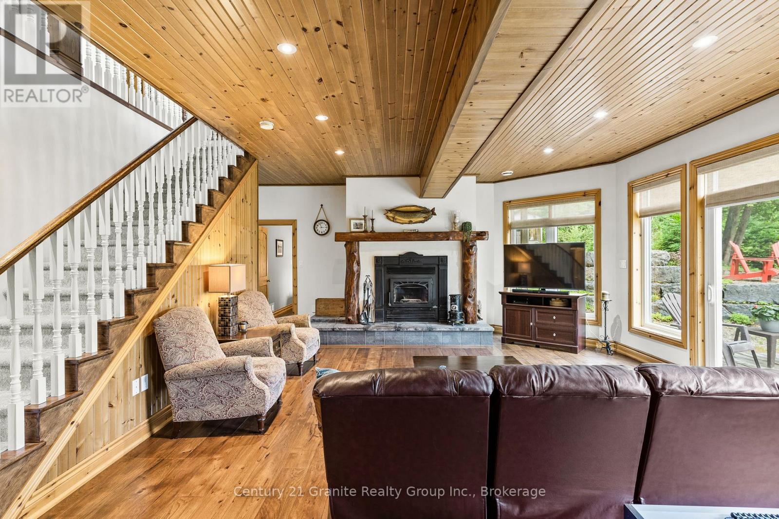 1003 PONTIAC DRIVE - 28