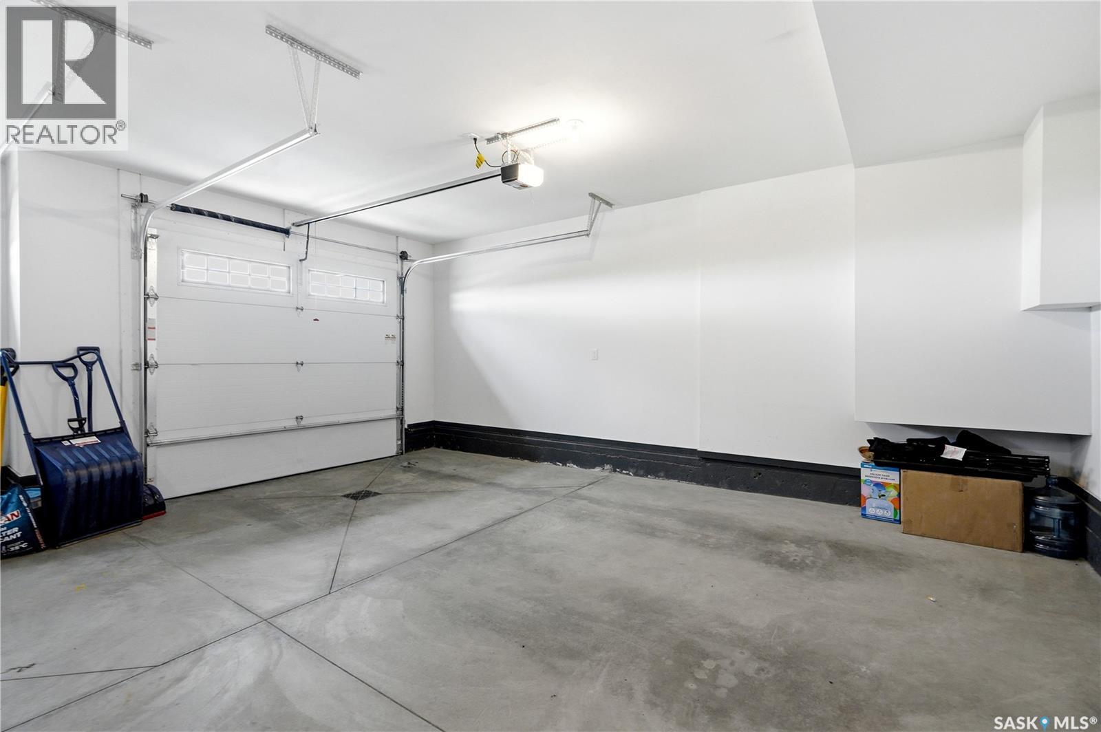 916 Feheregyhazi BOULEVARD - 45