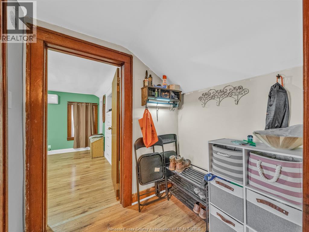 2724 PILLETTE ROAD - 3