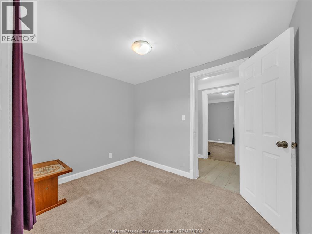 2724 PILLETTE ROAD - 38