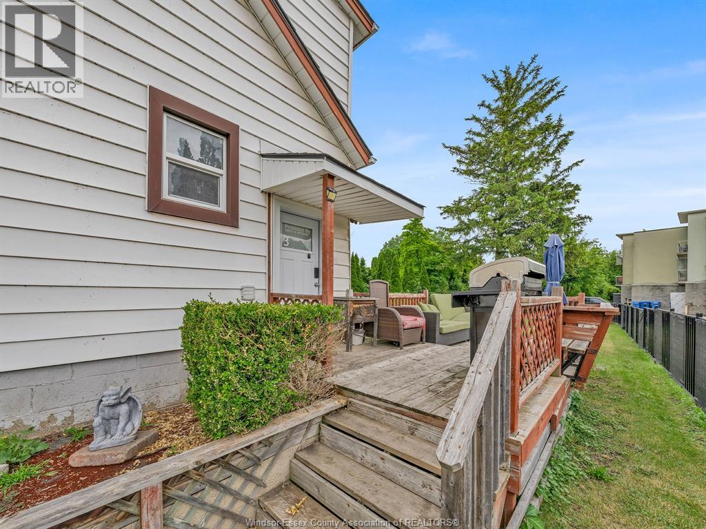 2724 PILLETTE ROAD - 46