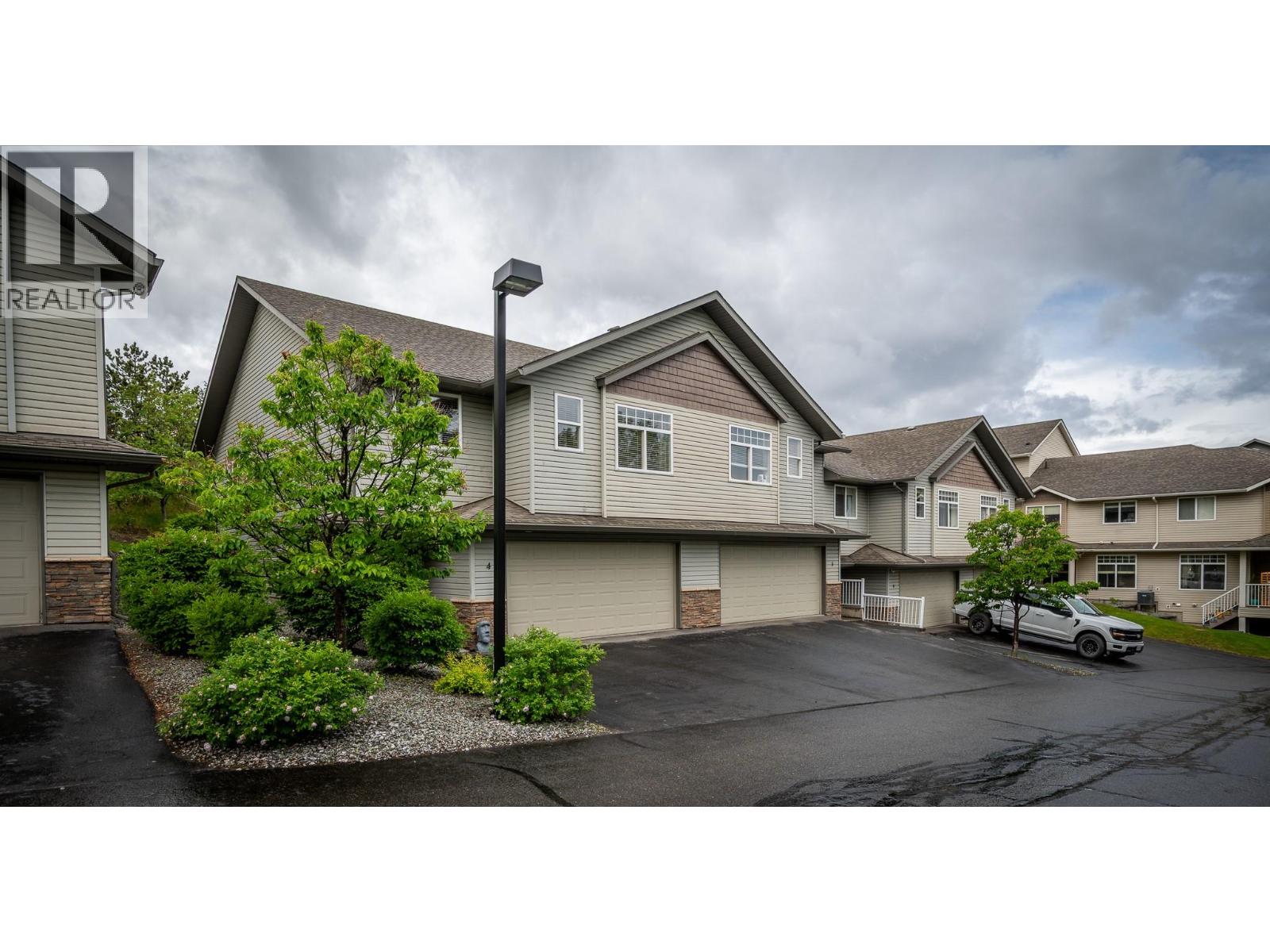 #4 2046 ROBSON Place - 26