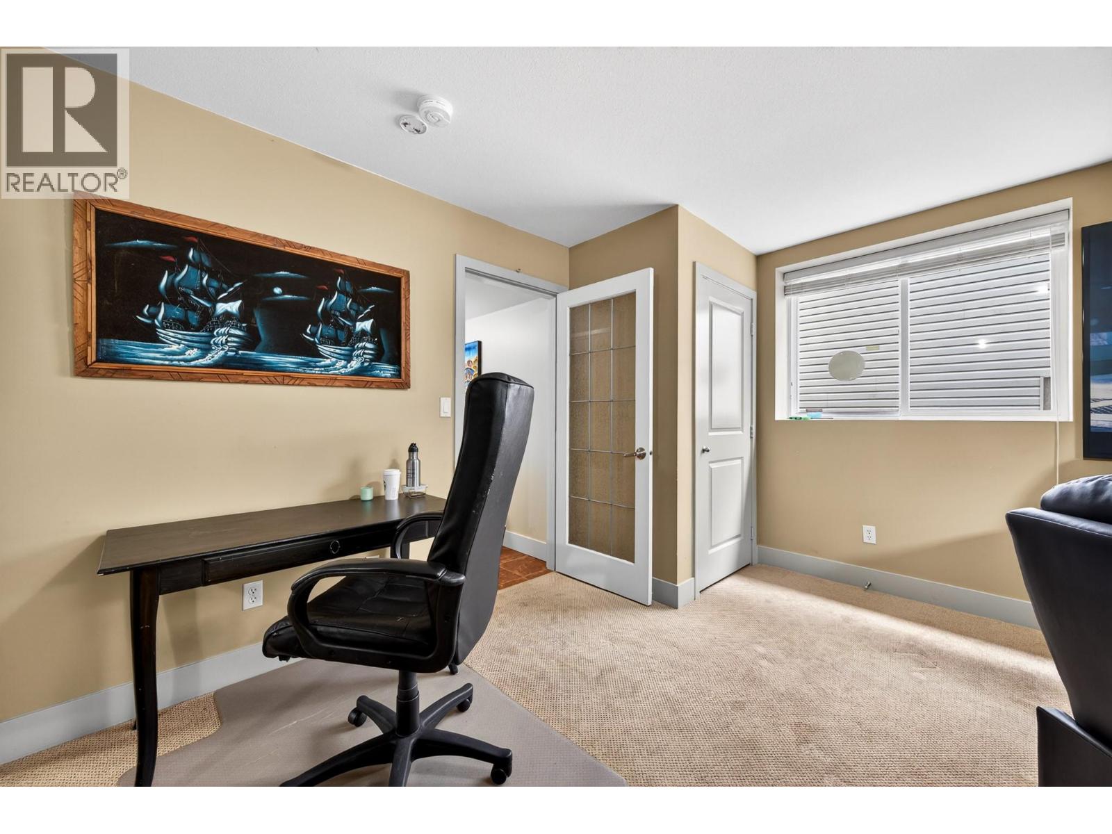 #4 2046 ROBSON Place - 21