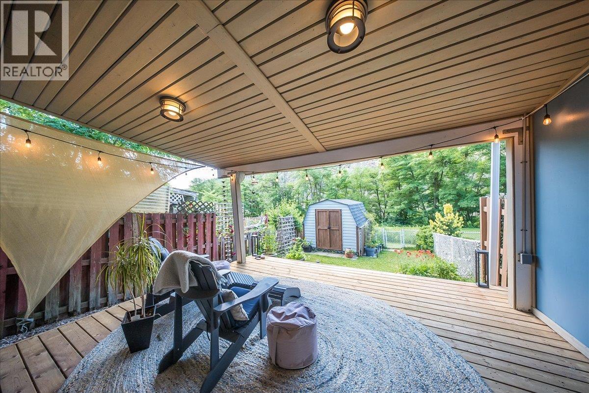 3358 LAUREL Crescent - 25
