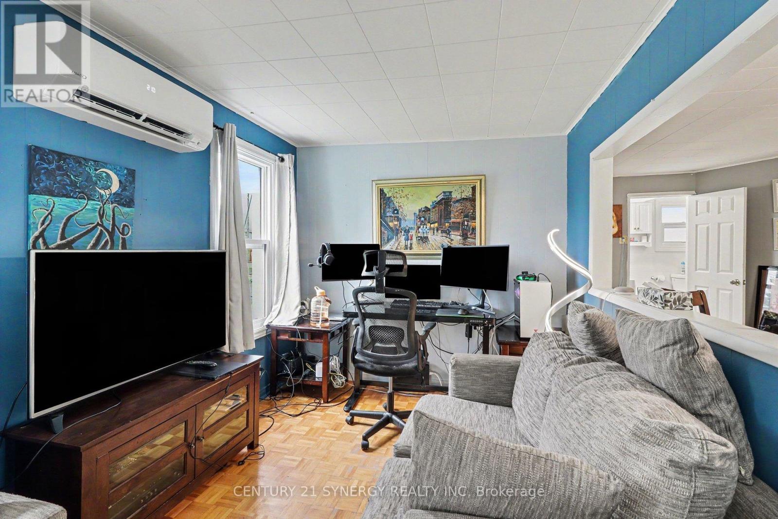 205 ST JOSEPH STREET - Image 12