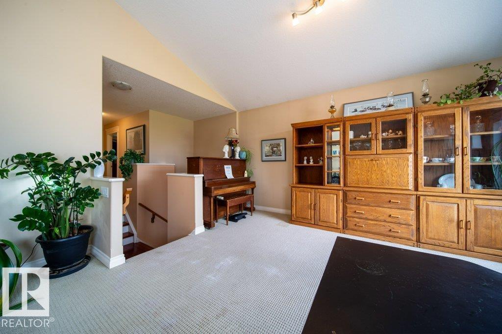 448 FORREST DR — photo 28