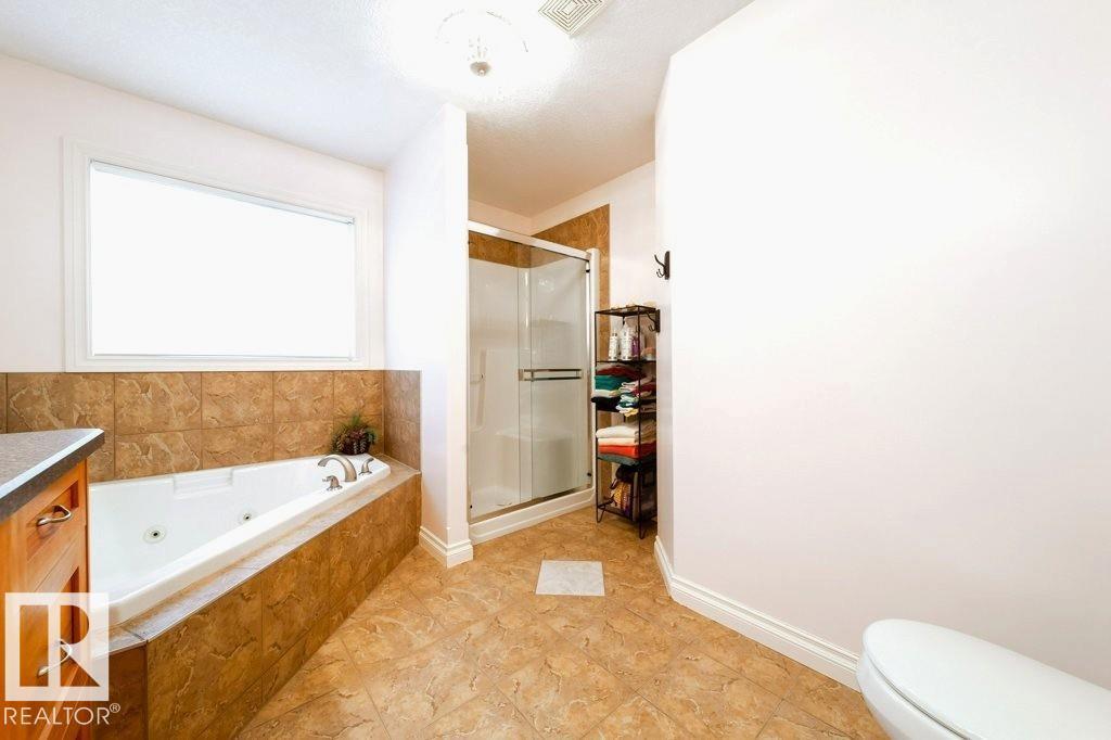 448 FORREST DR — photo 41