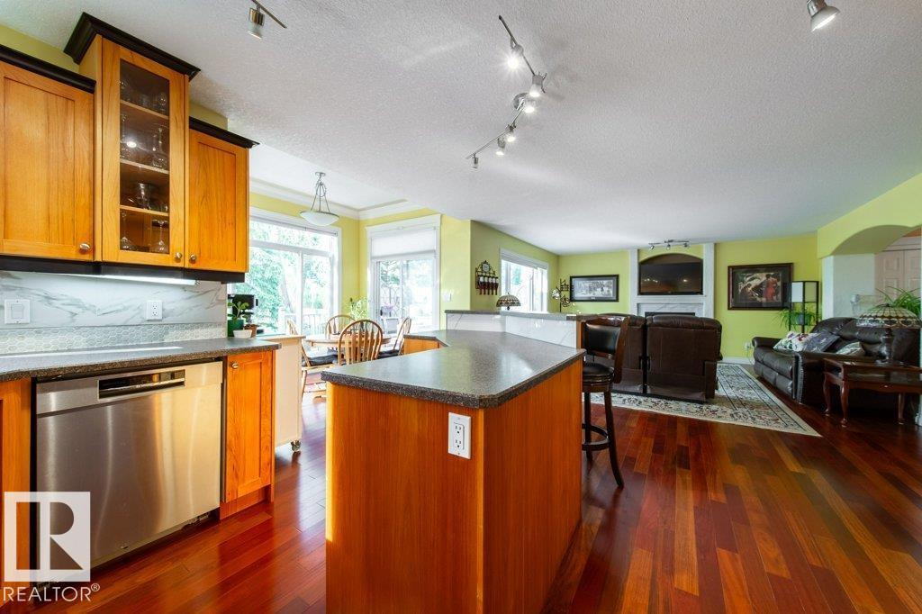 448 FORREST DR — photo 21