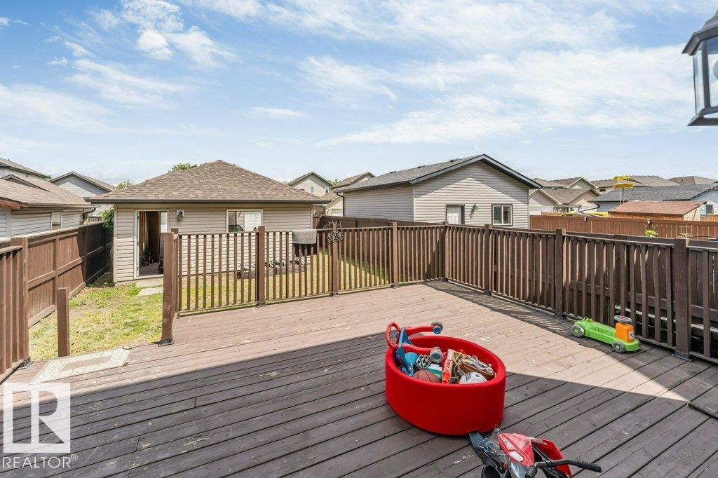 3511 15A ST NW - 8