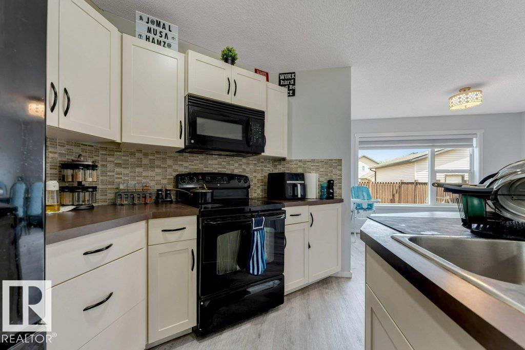 3511 15A ST NW - 25