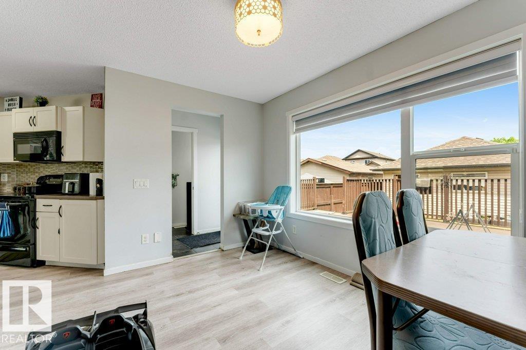 3511 15A ST NW - 23
