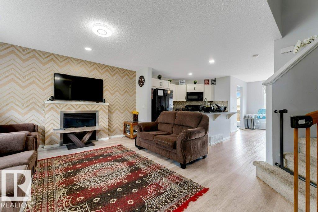 3511 15A ST NW - 20