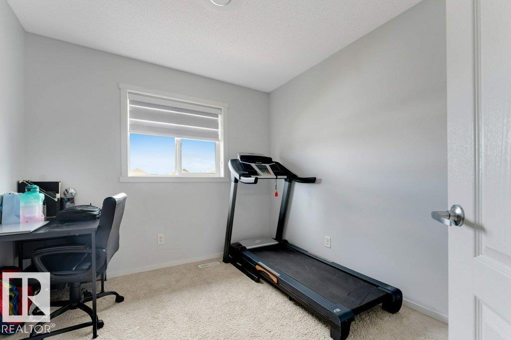 3511 15A ST NW - 38