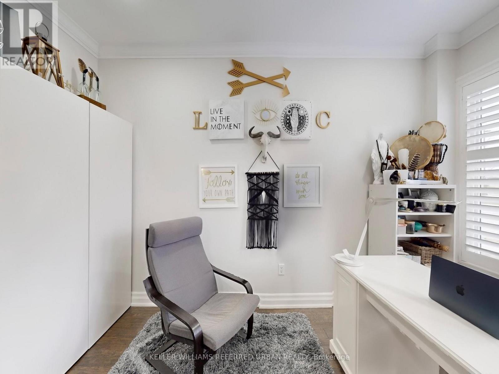 208 MARIA ANTONIA ROAD - 5
