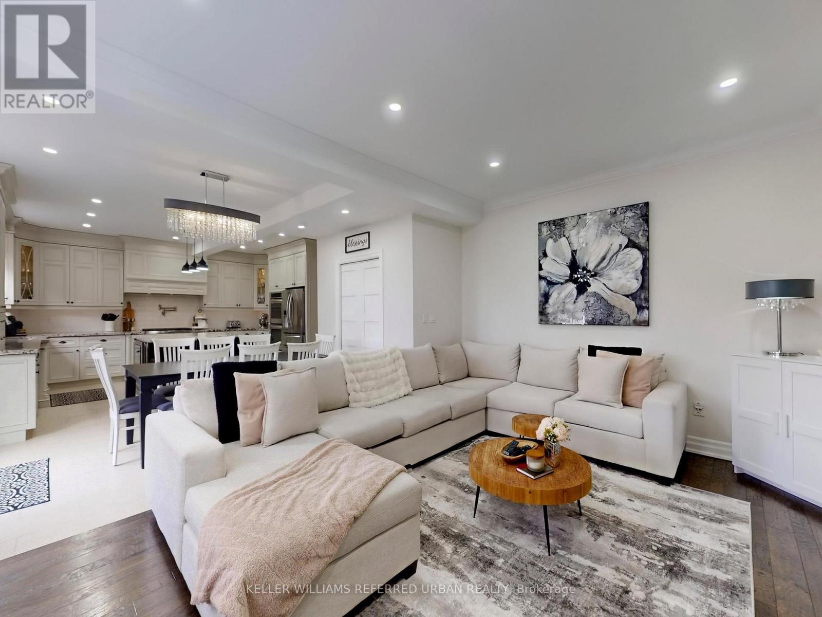 208 MARIA ANTONIA ROAD - 8