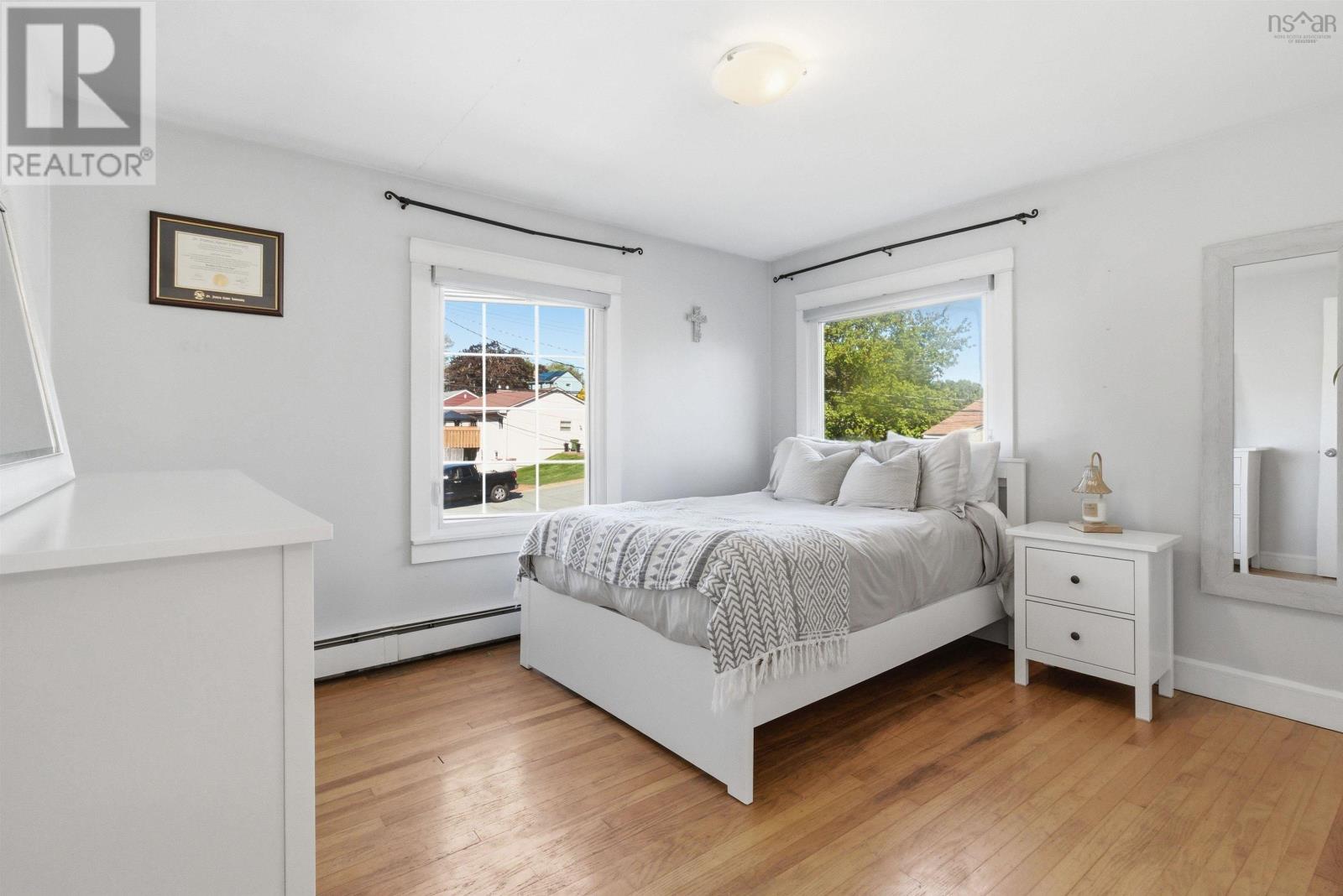 Property 21 of 47 of 147 Brook Street