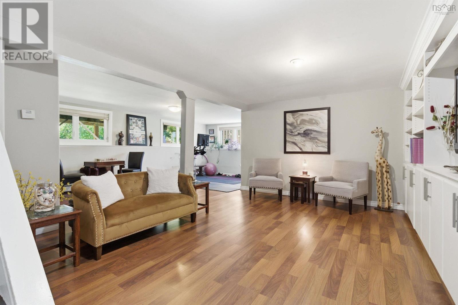 Property 29 of 47 of 147 Brook Street