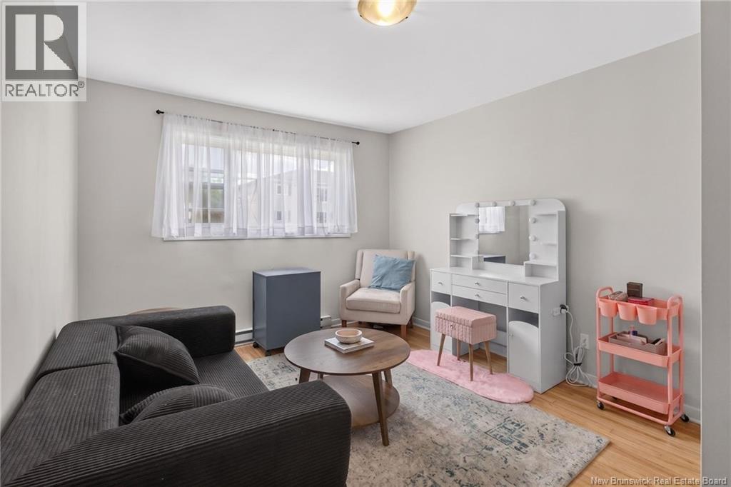 237 Humphrey Street - 27