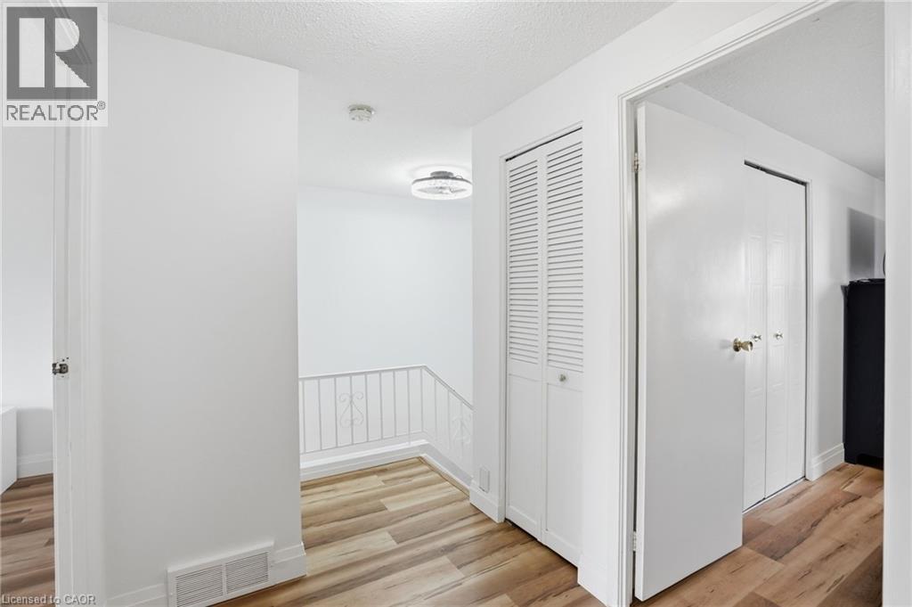 61-61 ALBRIGHT Road - 18