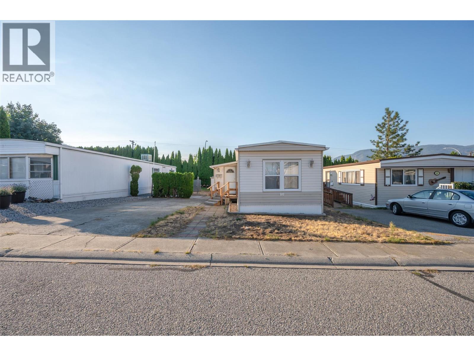 98 Okanagan Avenue E Unit# 97, Penticton