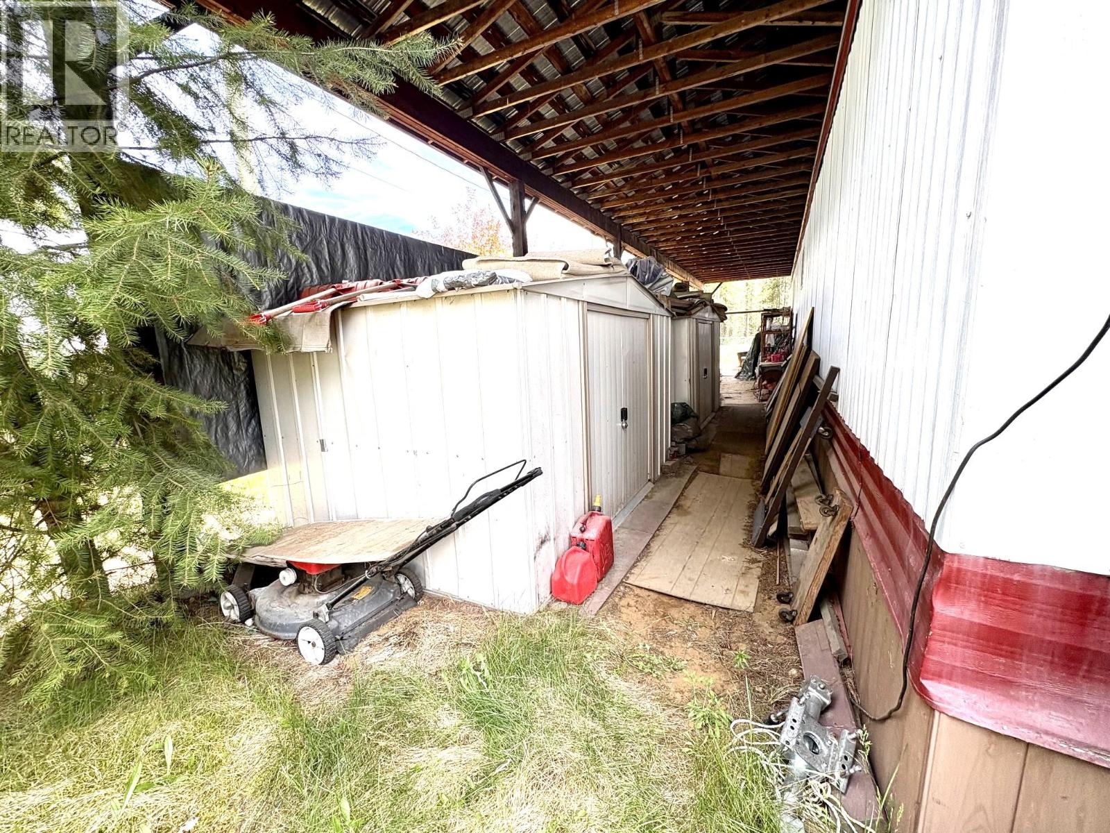 437 WILDWOOD ROAD - 19
