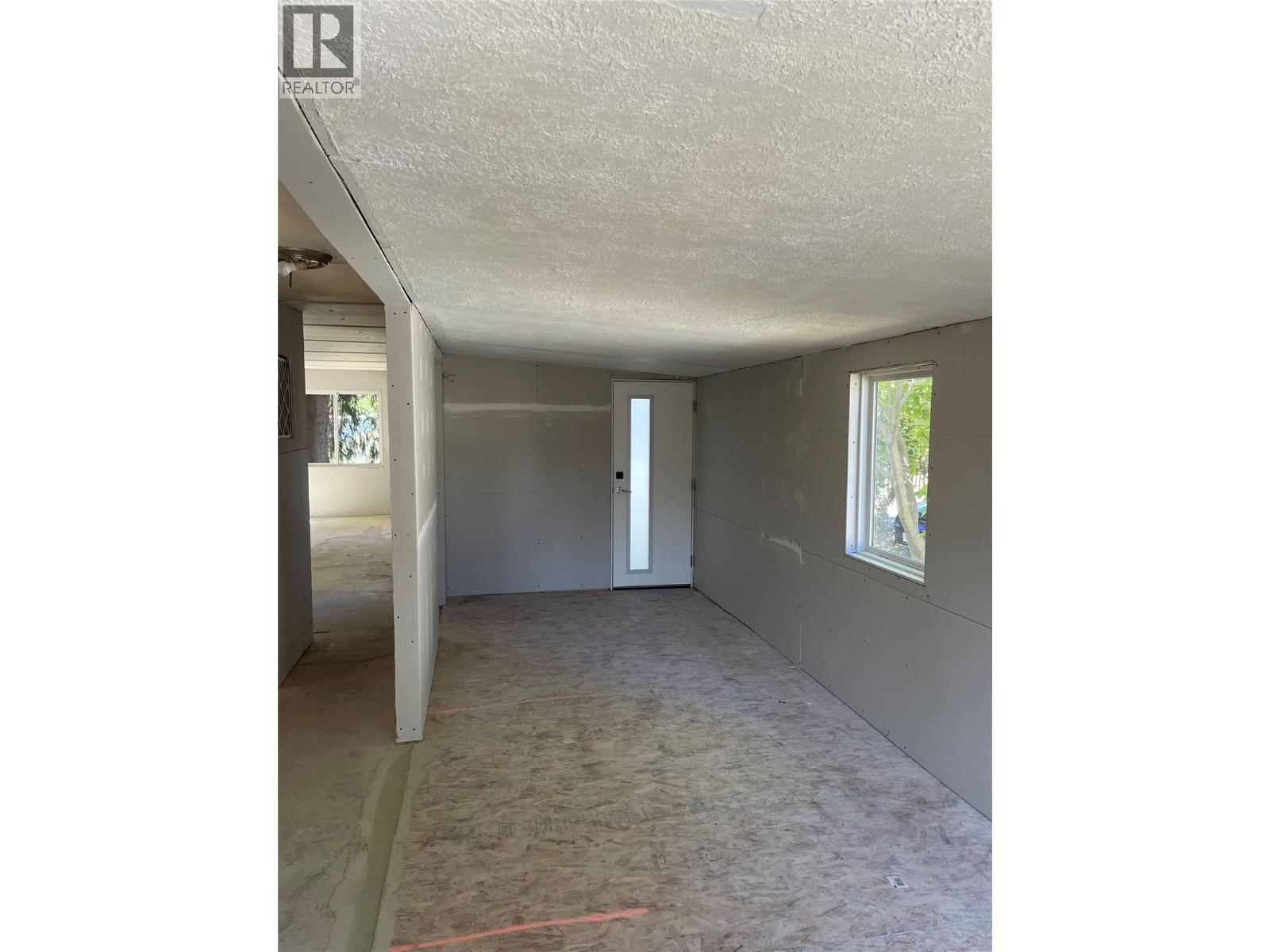  48- 2035 Boucherie Road, Westbank