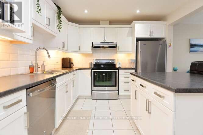 26 WINTERTON COURT - 13