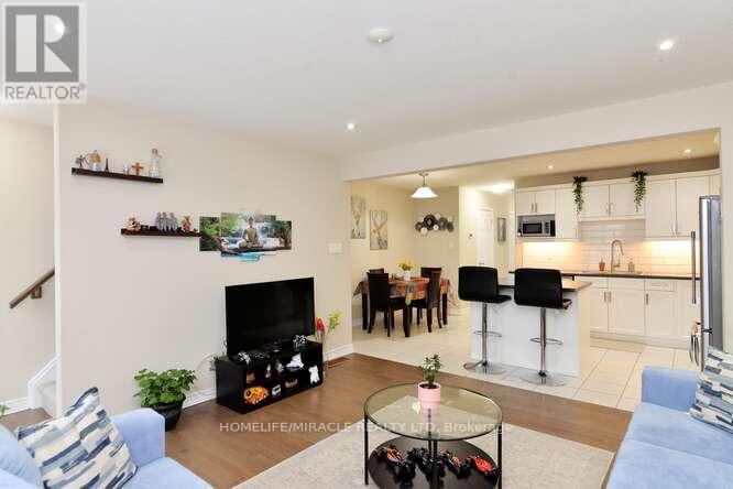 26 WINTERTON COURT - 11