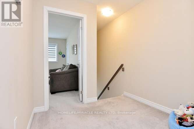 26 WINTERTON COURT - 20