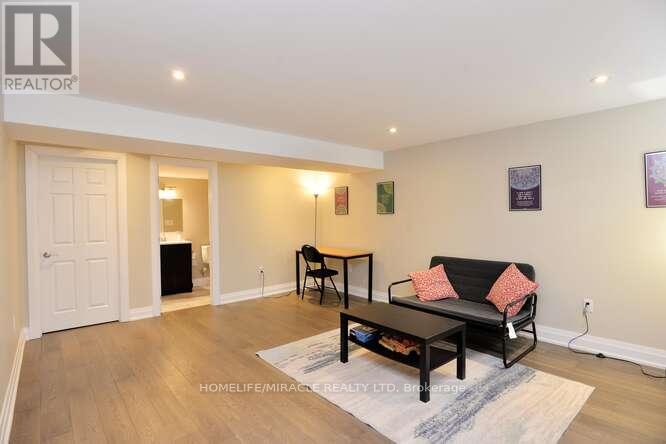 26 WINTERTON COURT - 38