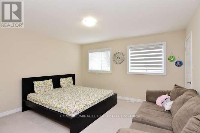 26 WINTERTON COURT - 22