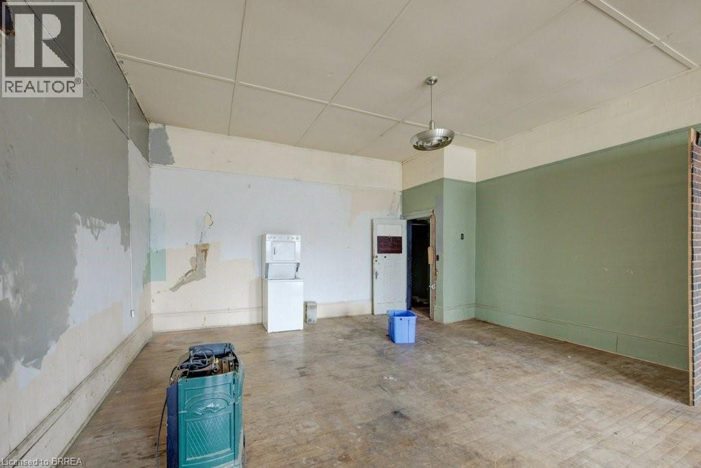 36 NORFOLK Street S - 18