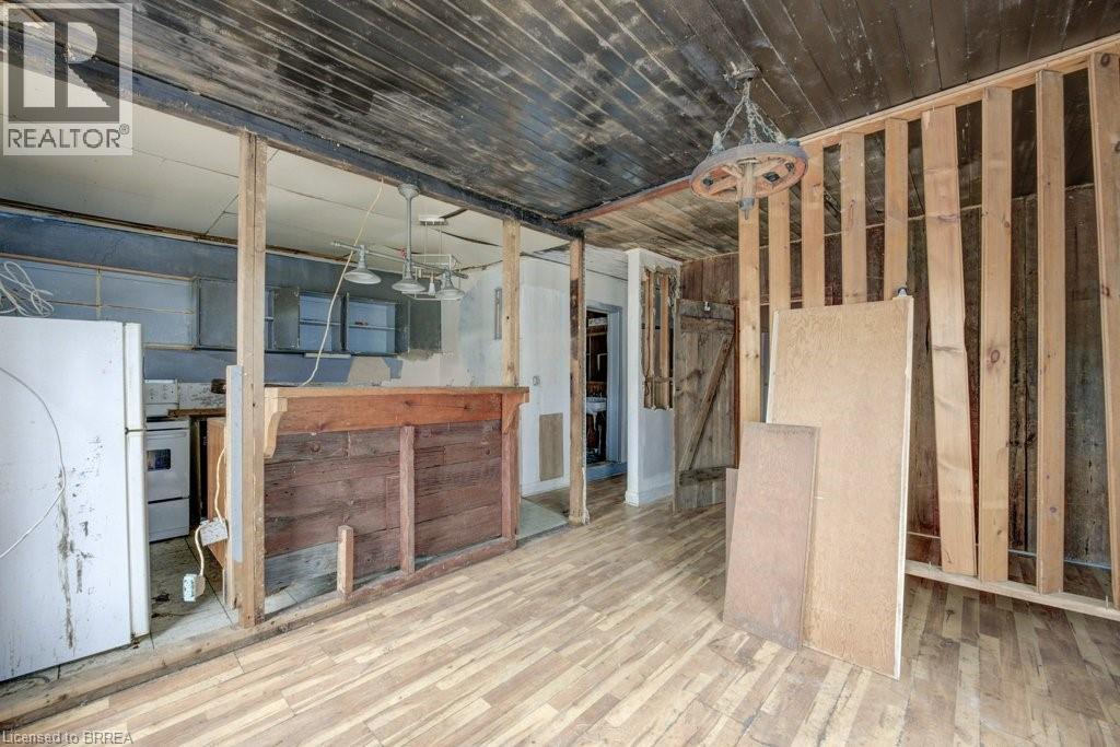 36 NORFOLK Street S - 23