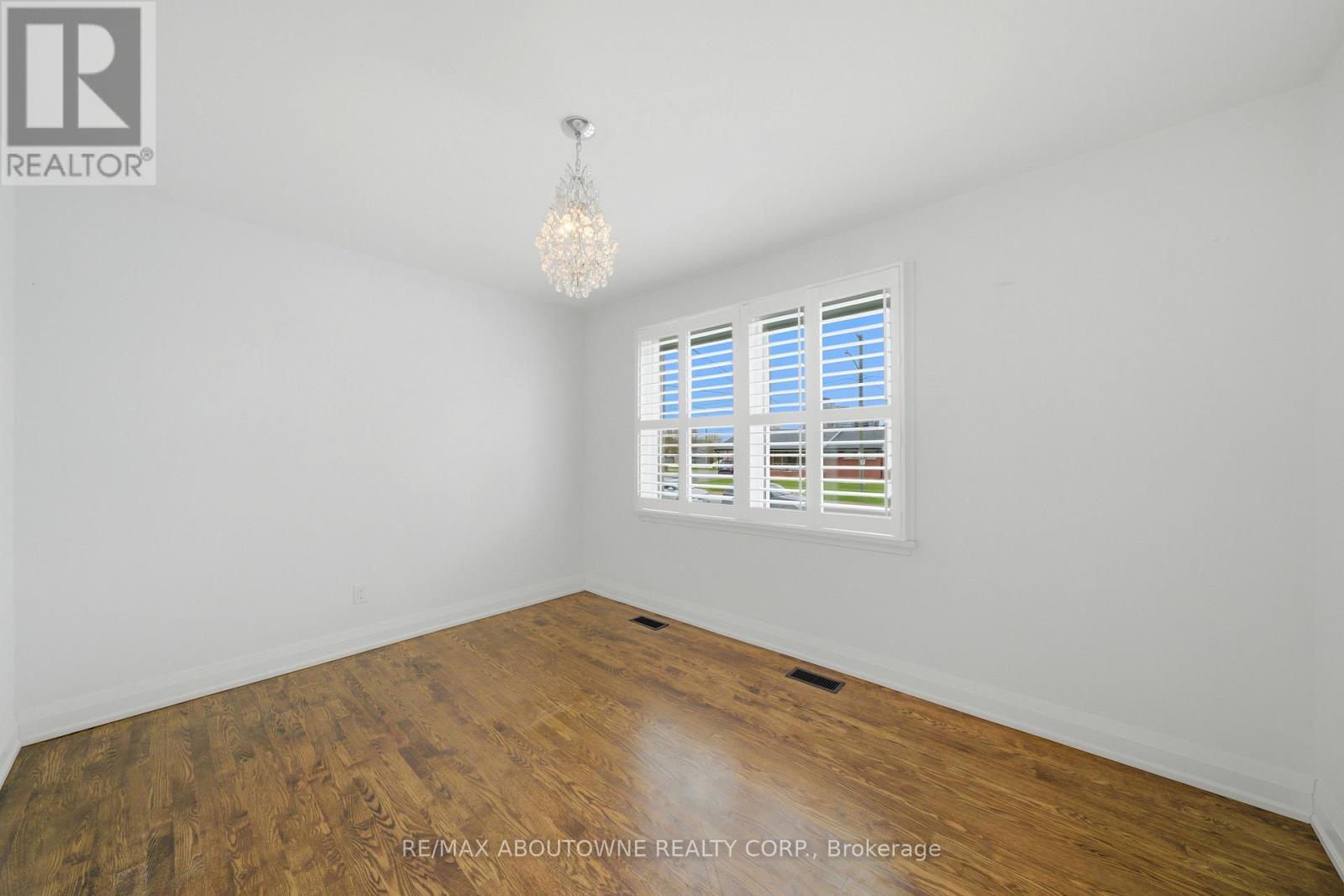 134 WAKEFIELD ROAD - 13