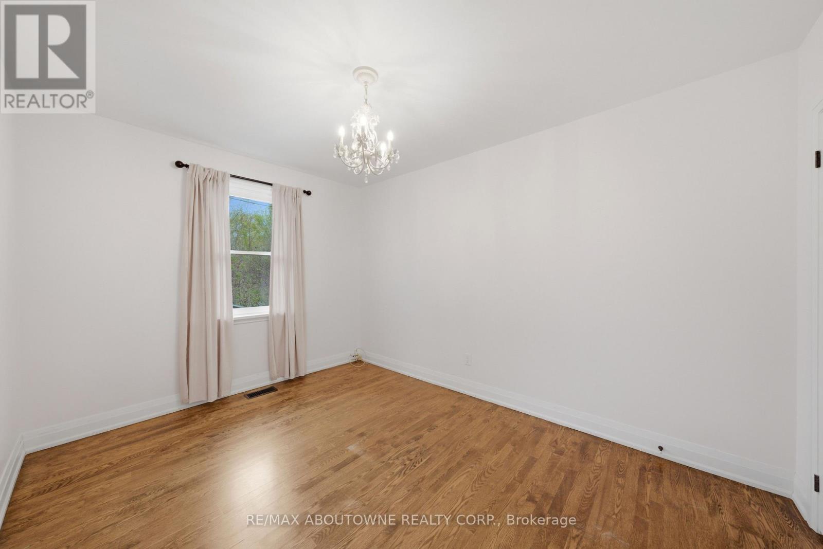 134 WAKEFIELD ROAD - 15